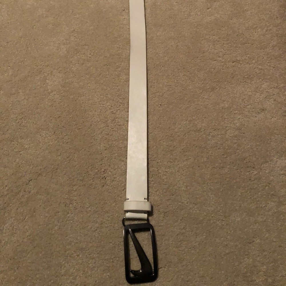 Men’s Nike White Belt
